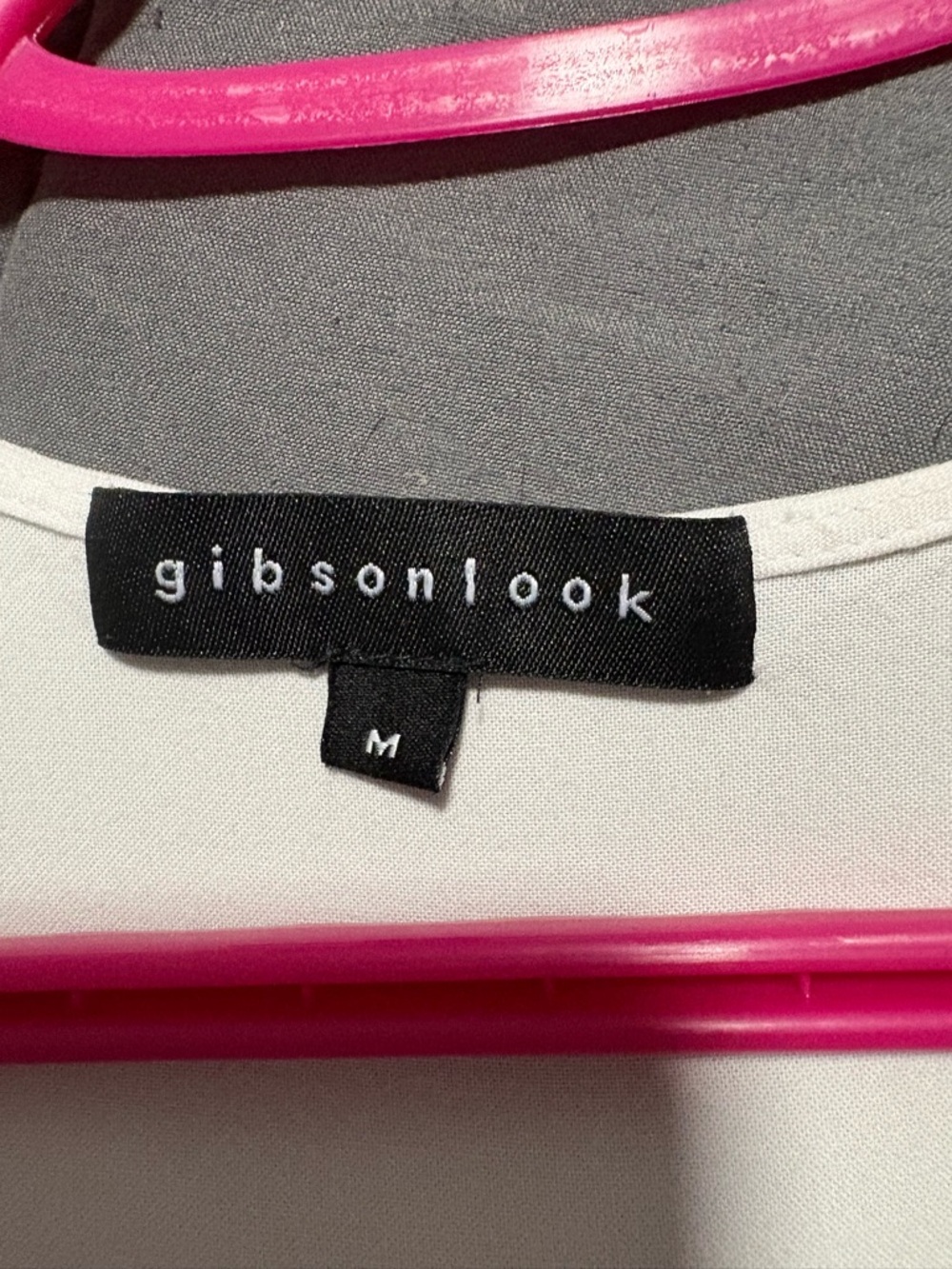 Gibsonlook White Top - Medium